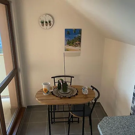 Krusnohorsky Apartman Kraslice Exterior photo